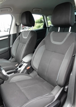 Citroen C4 cena 27600 przebieg: 224000, rok produkcji 2017 z Szydłowiec małe 326